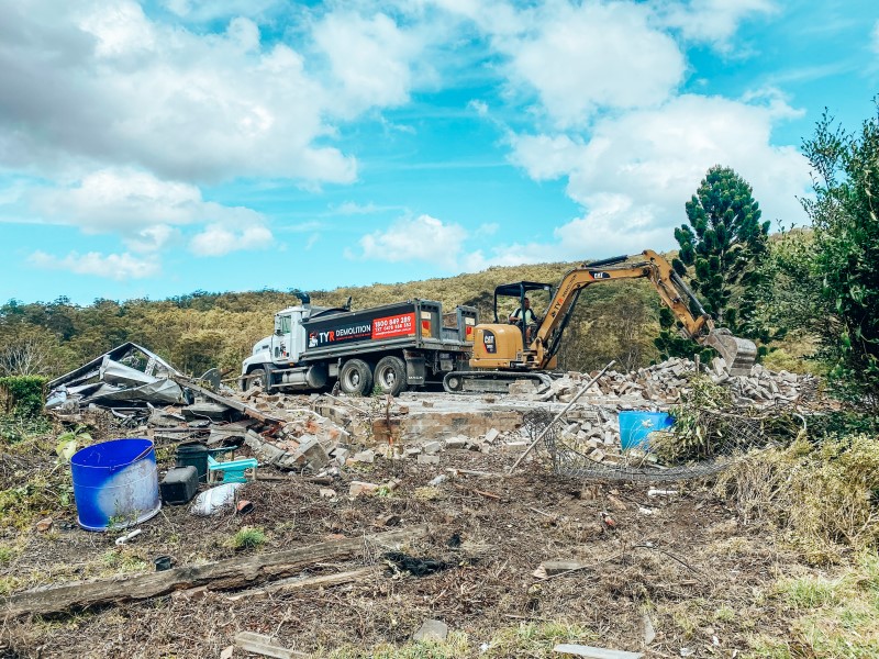 Residential and Commercial Demolition TYR Demolition