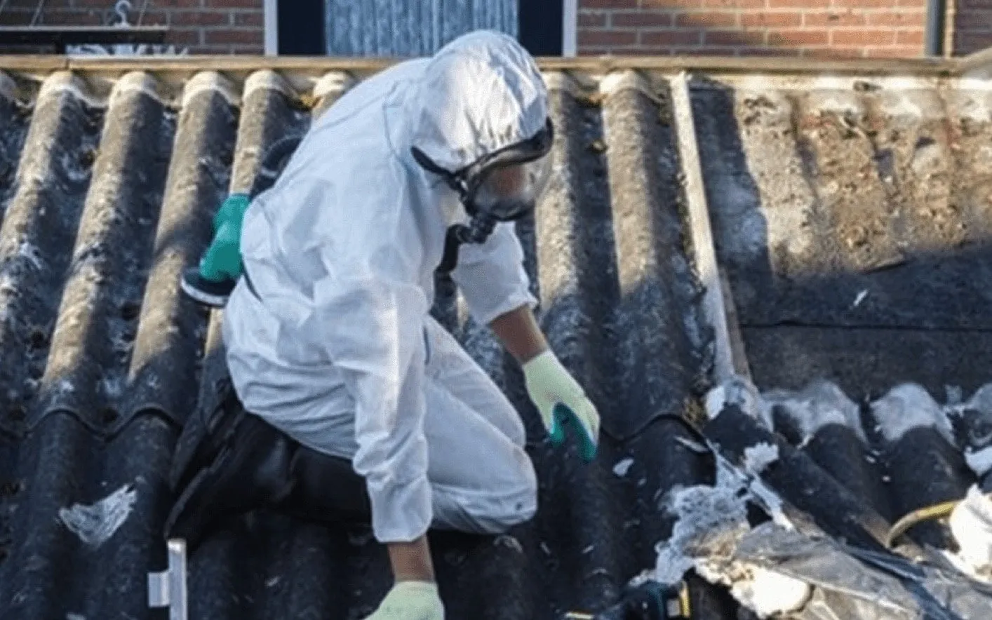 Benefits of Professional Asbestos Removal Services in Newcastle NSW